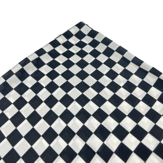 Black and white small fragrance square Black and white small fragrance square