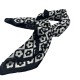 Black and white small fragrance square Black and white small fragrance square