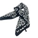 Black and white small fragrance square Black and white small fragrance square