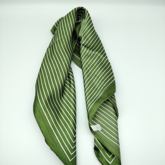Army green retro silk scarf Army green retro silk scarf